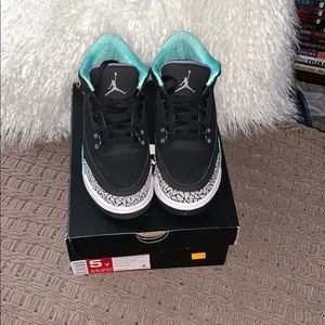 Air Jordan Retro 3